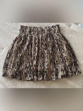 Snake-Print Pleated Mini Skirt
